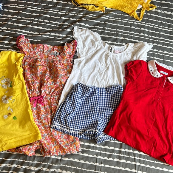 Lots of girls clothes size 8 Euc mayoral busy bee CPC vineyard vines